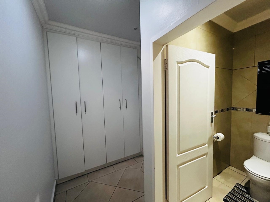 4 Bedroom Property for Sale in Vaalpark Free State